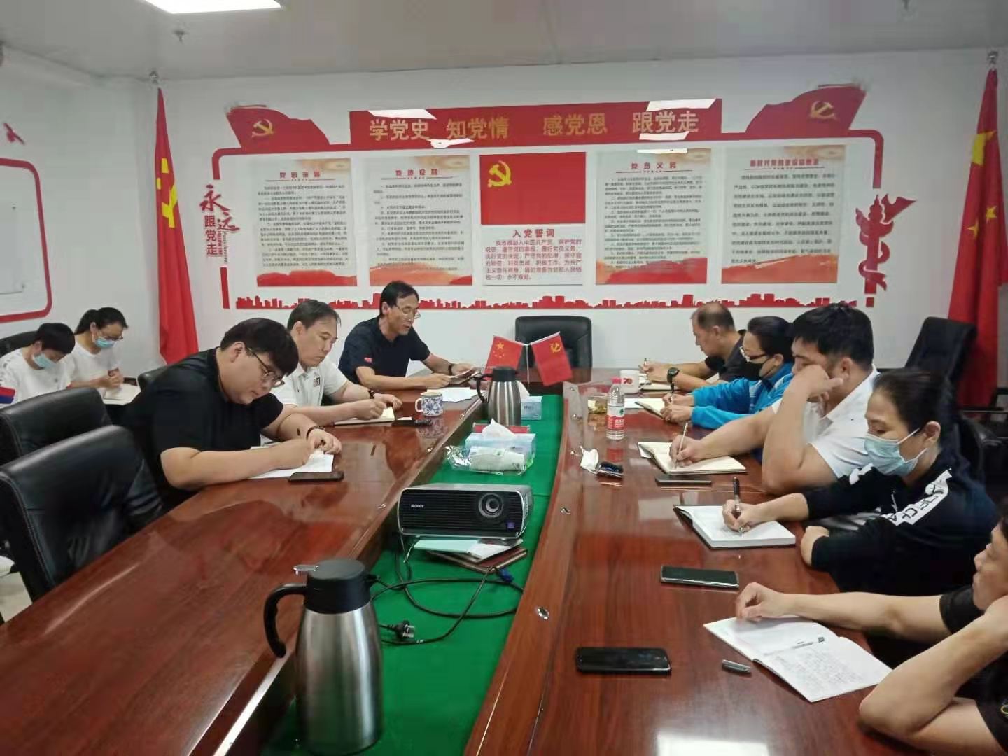 �����������֯�ٿ���ʮ�Ľ�ȫ�˻��������ͺͷ��˷ܼ�����ר�����