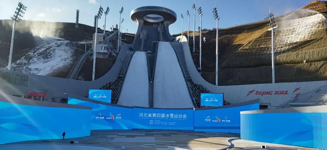 ���¾��ÿ��ӱ� | ����Ϊý �������̽���������ںϷ�չ