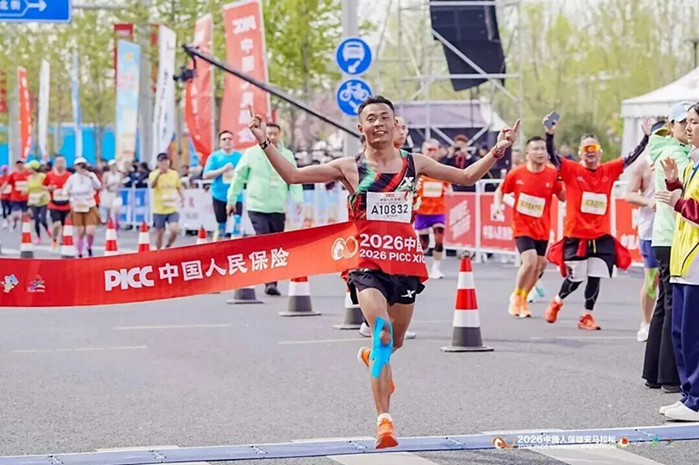 �ܱ�ӱ�ح1.2�������߱���δ��֮�ǣ�...