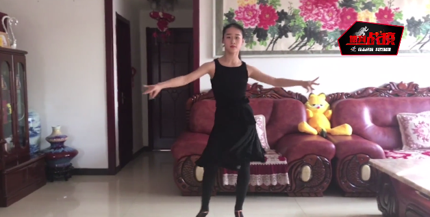 ������ս���ߡ� �ӱ����ж�������ȫ�����⣬ǡǡŤ����