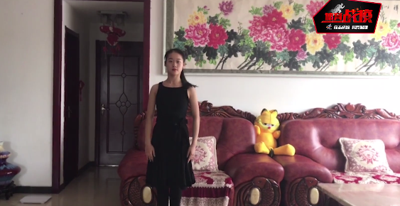 ������ս���ߡ� �ӱ����ж����װͣ��������ഺ2