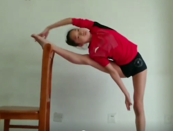 ������ս���ߡ� �ӱ����ж�������ѵ��������...