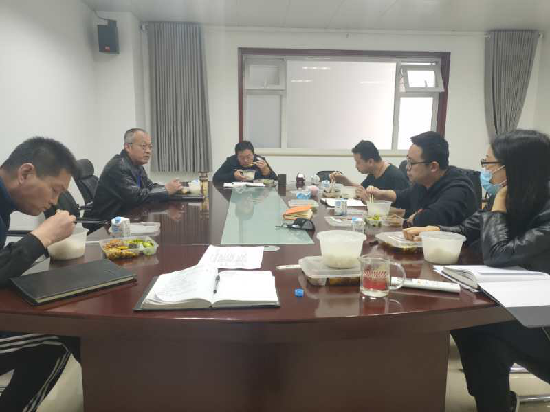 ƹ�������ٿ���ѧ��ı��������ģ�� ��λ���Ա�������