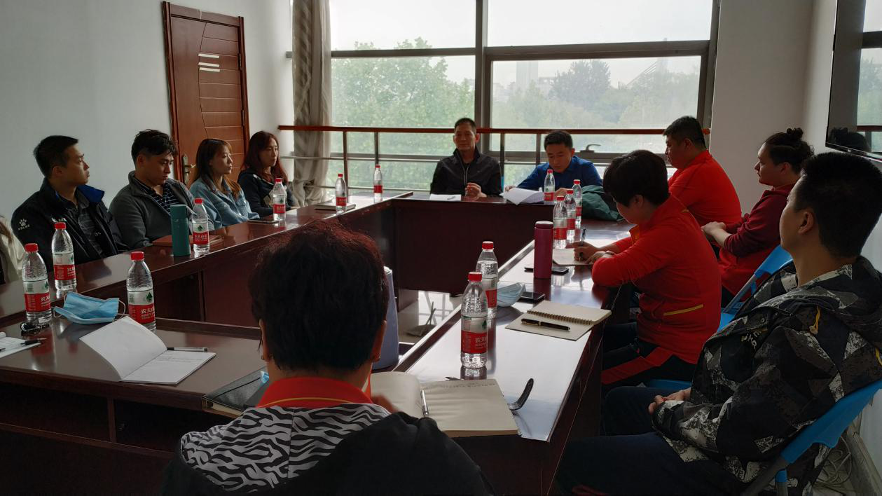 �������Ŀ�չ����л