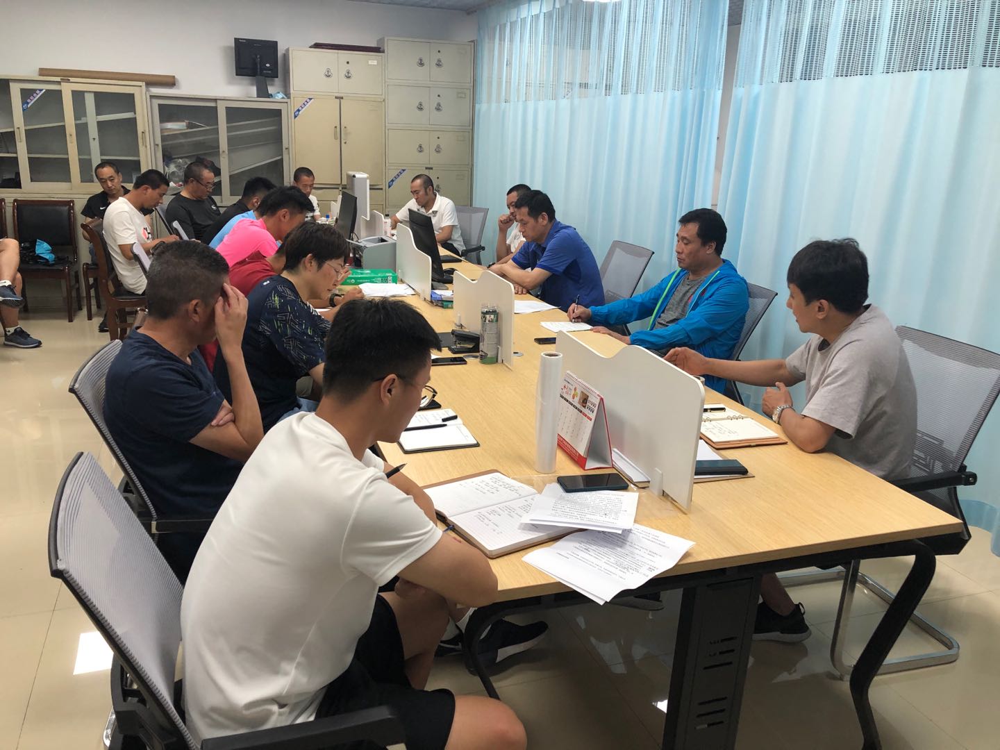 �ﾶ���ľٰ���������ܴ�����