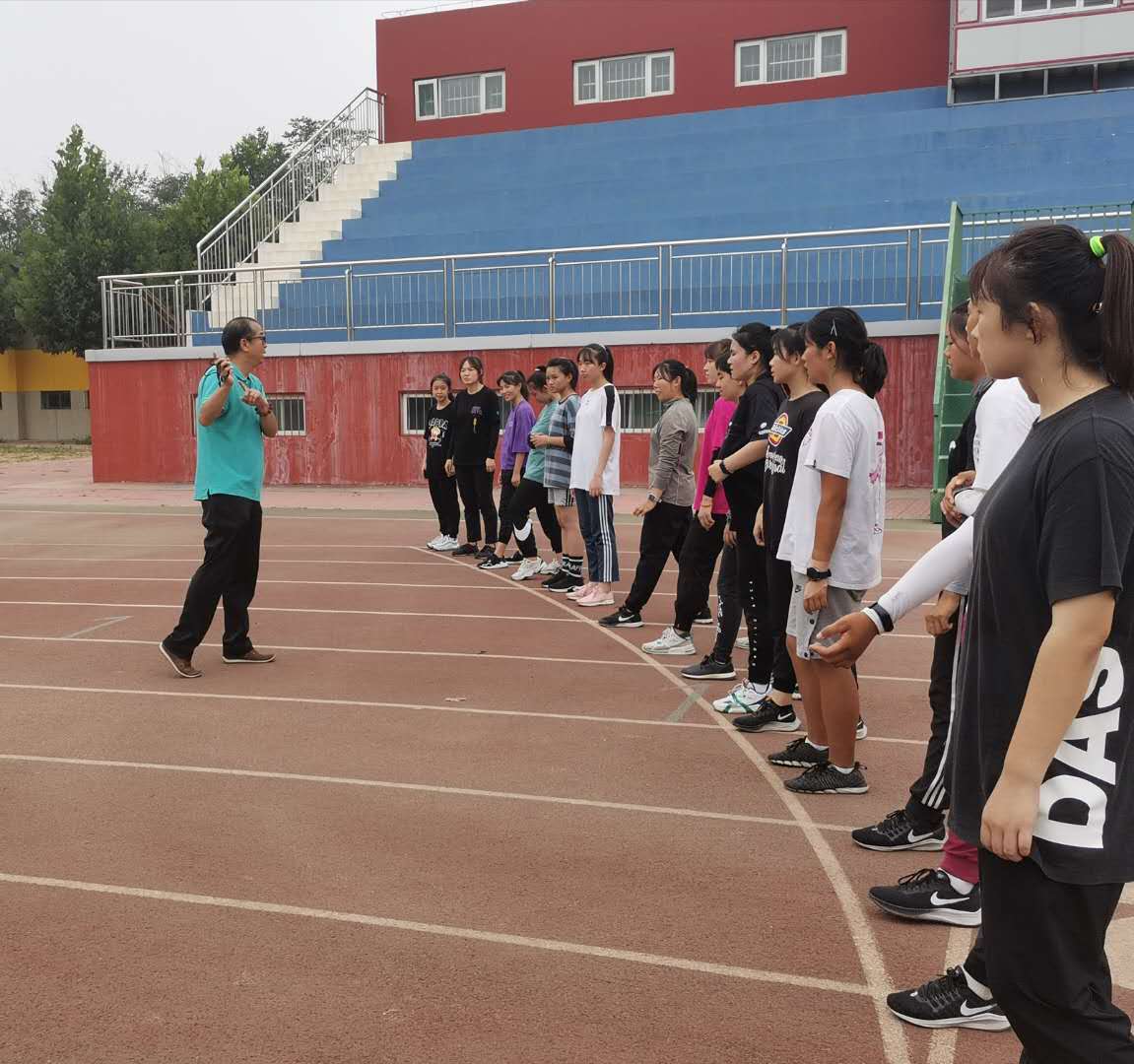 ��ǿ���˲�����  ��������������ѵ��ˮƽ ...