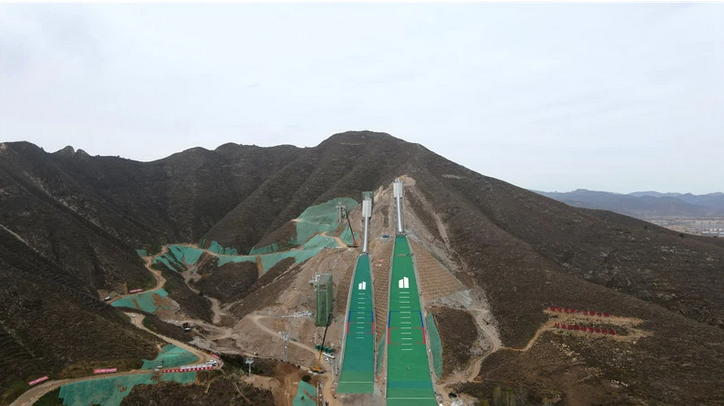 Ӳ�ˣ��ӱ��Դ������̨��ѩѵ�����л���һ����Ŀ�����깤