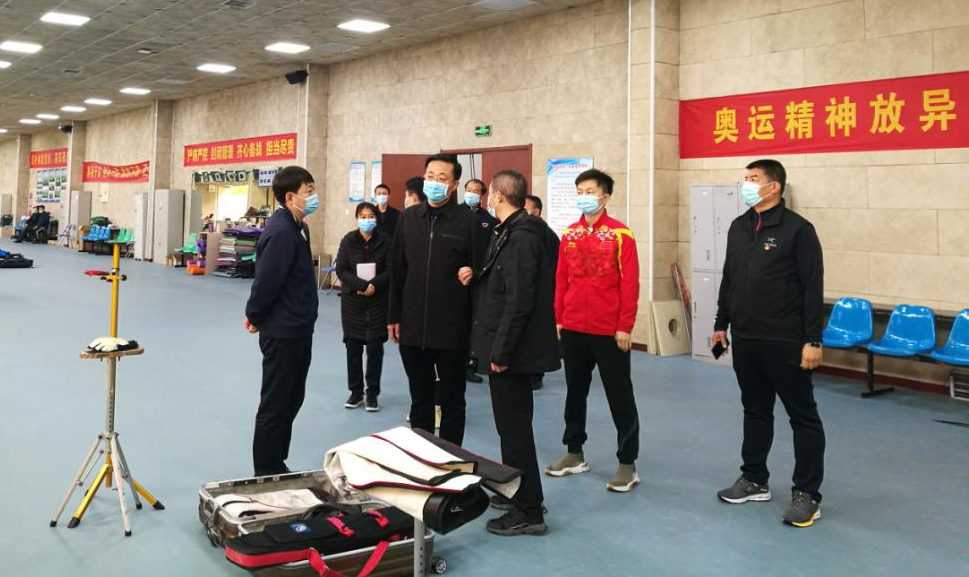 ����嶽�����ѵ�������߷��˷ܼ�ר����������