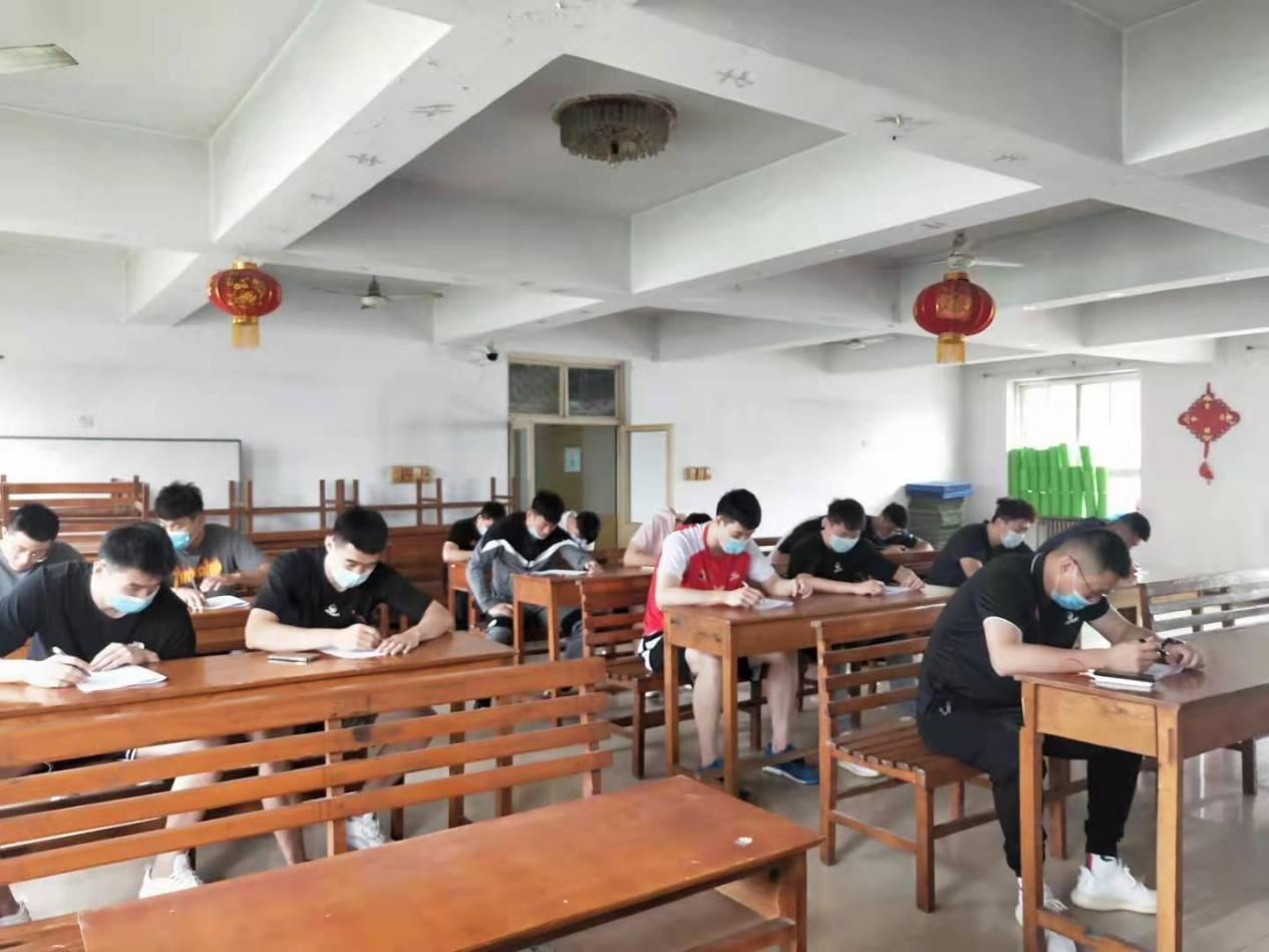 ������̳-������̳(�й�)�ٷ���վ
���˷ܼ�����������֯��ǰ���˷ܼ���������