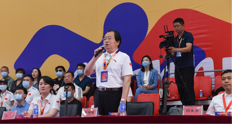 �����ܰɡ����ꡱ�����ں�����Ļ