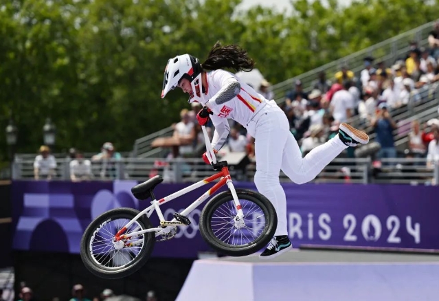 �ڰ˽� ������ Ů������ʽС�ֳ���԰��