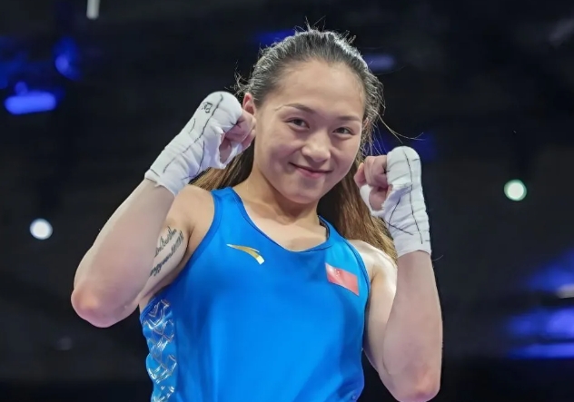 ��ǰ����һö���ƣ��ӱ����ﳣ԰���������