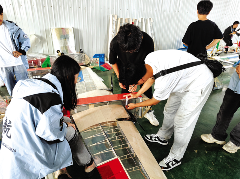 ���¾��ÿ��ӱ� | �����á�����������������֮�����ó�����̳
�����ں�