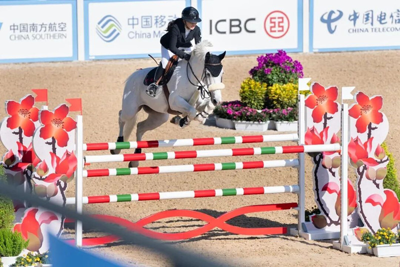 �������������ϰ���ժ�� ʵ�ֺӱ�������̳
ȫ�˻����Ŀ������ͻ��